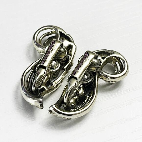 Coro Vintage Purple Crystal Pea Pod Clip Earrings - Picture 5 of 6